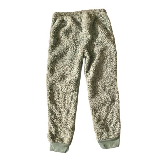 Boys Fluffy Monster Top and Pant Outfit Size 5T - Picture 5 of 7